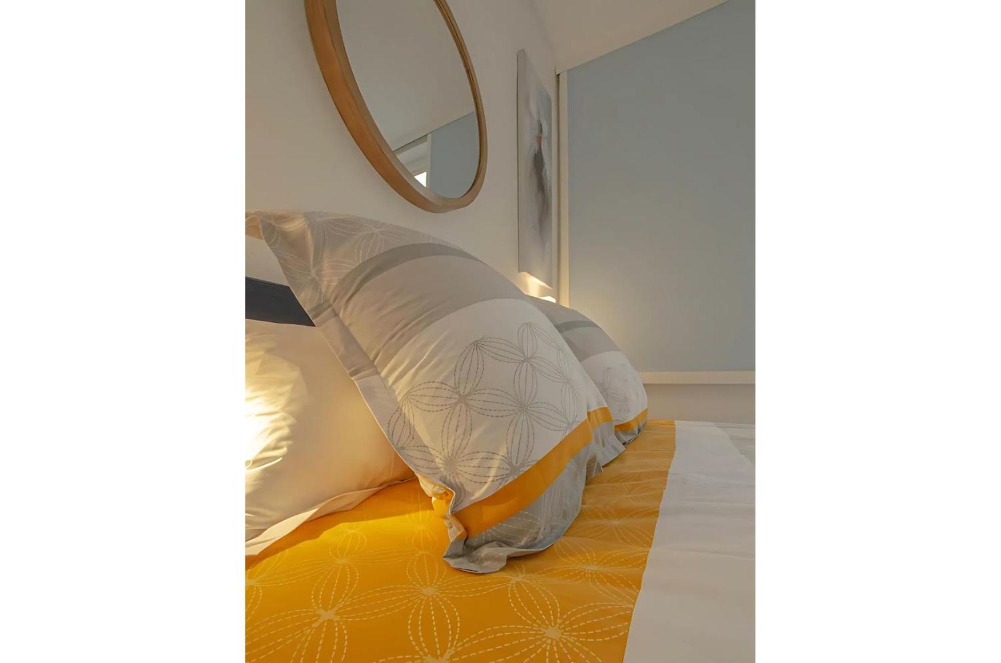 Superbe Appartement Au Coeur De トロワ エクステリア 写真